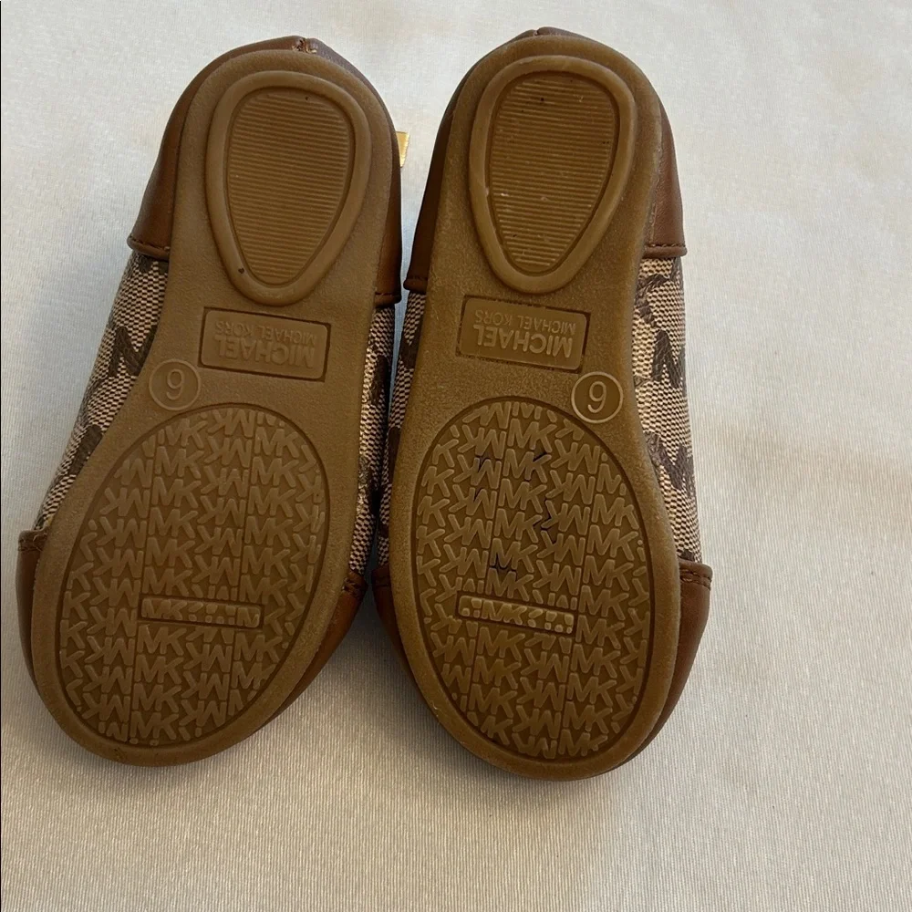 Michael Kors Tan Kids Dress Shoes with Gold Accents